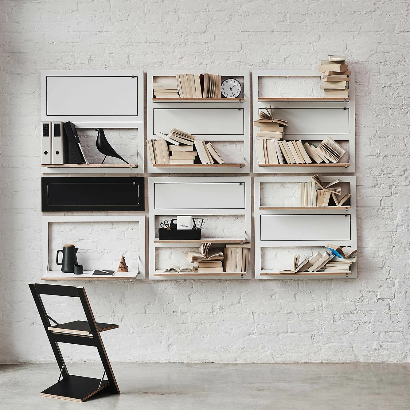 AMBIVALENZ Fläpps Wandregal Klappbar 80x80cm 4 AMBIVALENZ Fläpps Wandregal Klappbar 80x80cm – Bild 2
