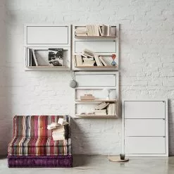 AMBIVALENZ Fläpps Wandregal Klappbar 80x80cm 21 AMBIVALENZ Fläpps Wandregal Klappbar 80x80cm -Möbel Verkaufsgeschäft AMBIVALENZ Flaepps Wandregal klappbar 80x80cm 1335x1335 ID1913026 f904e40ad91a61aedd00476f98ae10b6