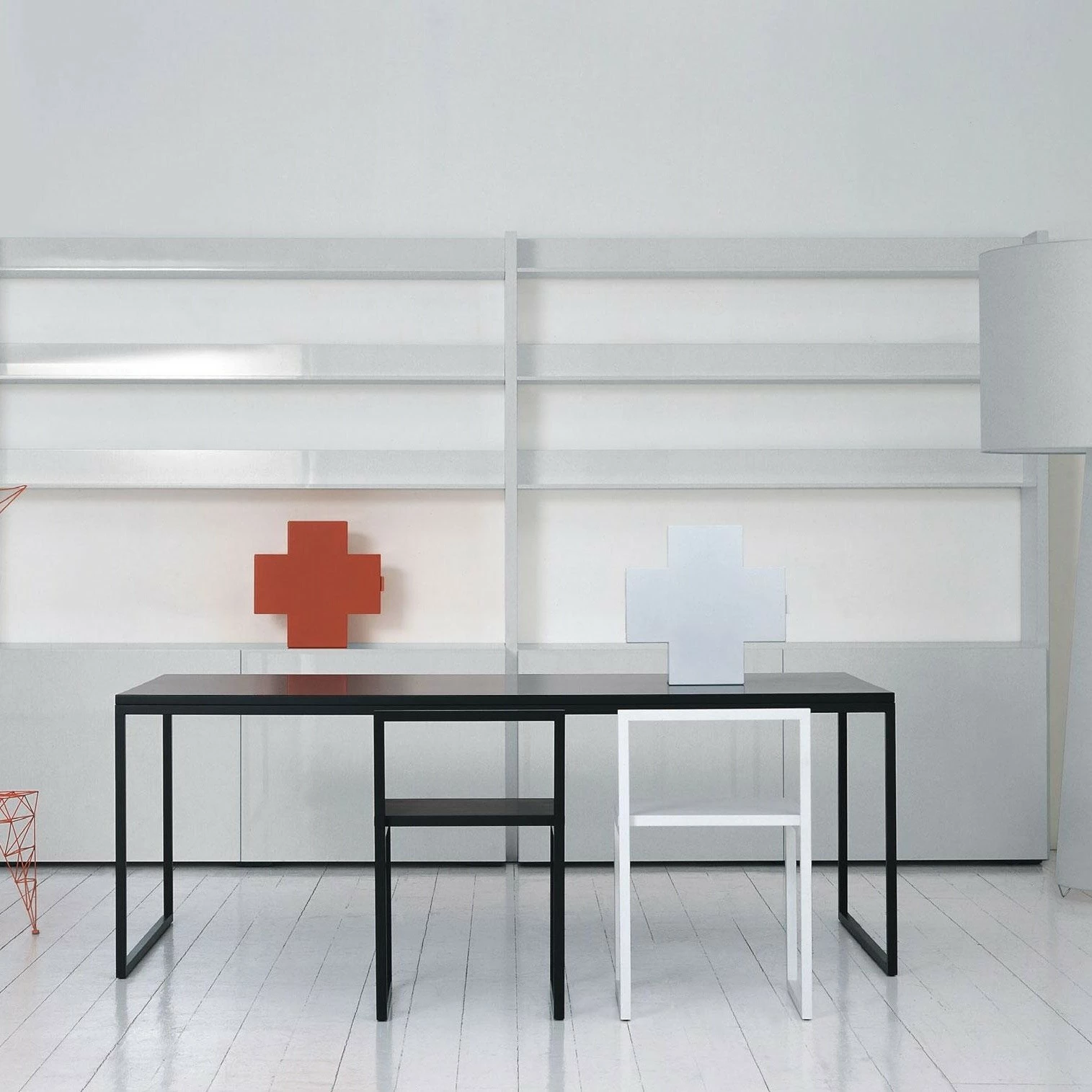 Cappellini Cross Medizinschrank 9 Cappellini Cross Medizinschrank – Bild 7