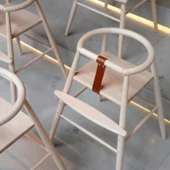 Carl Hansen ND54 Kinderhochstuhl Mit Baby-Einsatz -Möbel Verkaufsgeschäft Carl Hansen ND54 Kinderhochstuhl mit Baby Einsatz 1066x1066 ID2003208 81021fe8829ac7c780207d9634cb1812