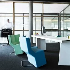 ClassiCon Mandu Stummer Diener -Möbel Verkaufsgeschäft ClassiCon Mandu Stummer Diener 1330x1330 ID1959581 96b4865f170e51dad5fa98b481392da7