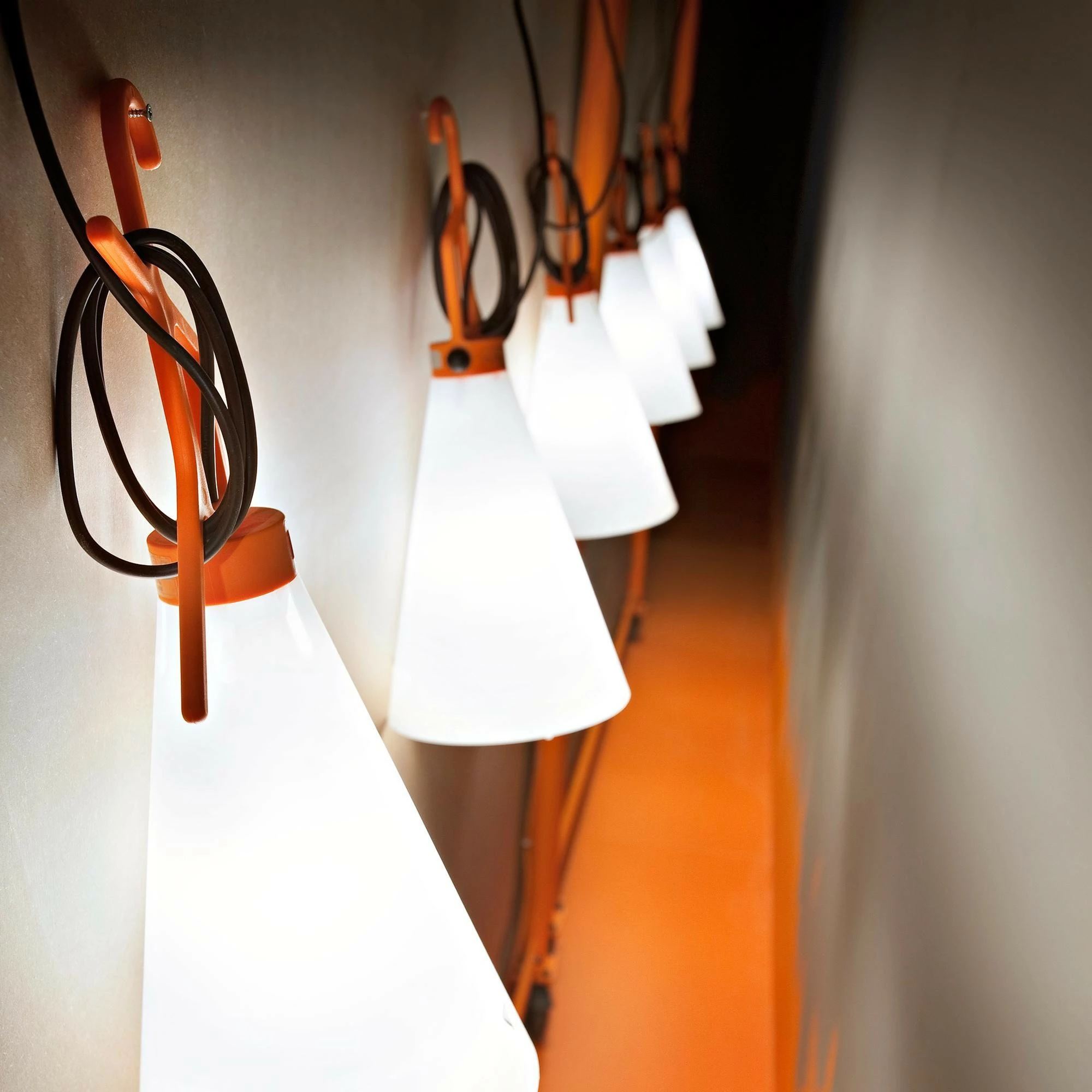 Flos May Day Mehrzweckleuchte 9 Flos May Day Mehrzweckleuchte – Bild 7