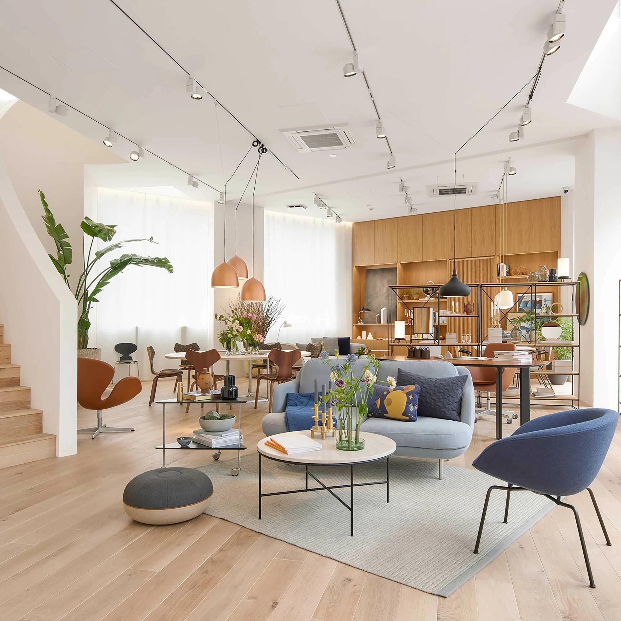 Fritz Hansen Pouf Ø50cm 14 Fritz Hansen Pouf Ø50cm – Bild 12