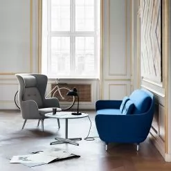 Fritz Hansen Ro™ JH1 Ohrensessel Stoff Füße Aus Aluminium 27 Fritz Hansen Ro™ JH1 Ohrensessel Stoff Füße Aus Aluminium -Möbel Verkaufsgeschäft Fritz Hansen Ro JH1 Ohrensessel Stoff Fuesse aus Aluminium 1599x1599 ID509613 6849cb63dd03fc6809a1038a2470f911