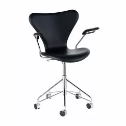 Fritz Hansen Serie 7™ Dreharmlehnstuhl / Bürostuhl