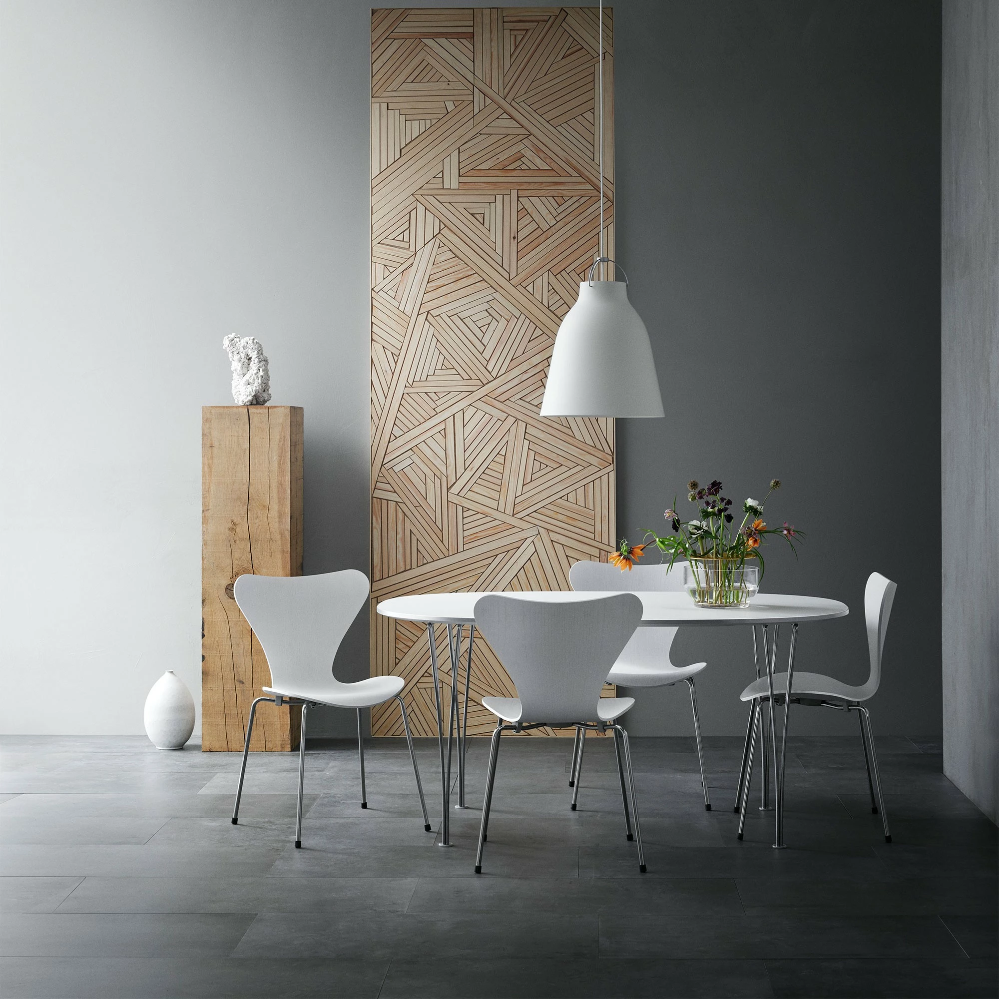 Fritz Hansen Serie 7™ Stuhl Gefärbte Esche Gestell Verchromt 5 Fritz Hansen Serie 7™ Stuhl Gefärbte Esche Gestell Verchromt – Bild 3