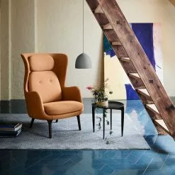 Fritz Hansen Tray Table Klapptisch Ø45cm -Möbel Verkaufsgeschäft Fritz Hansen Tray Table Klapptisch O45cm 2000x2000 ID1977101 c44fd3a411f498fbc749798d6fe03f7d