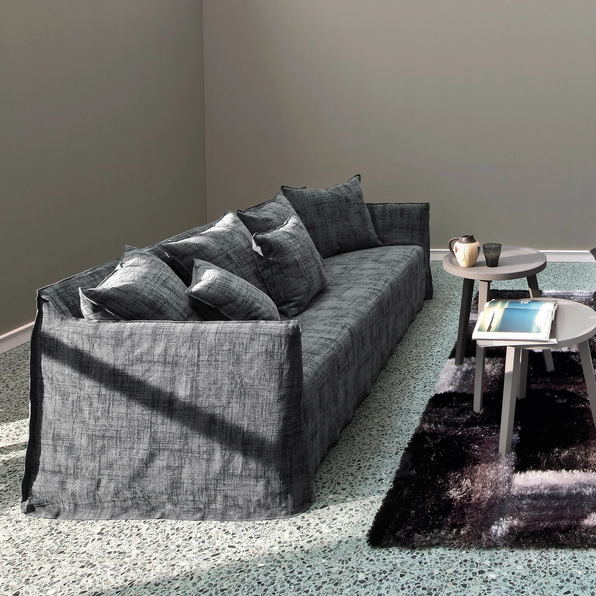 Gervasoni Ghost 12 Sofa 5 Gervasoni Ghost 12 Sofa – Bild 3