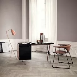 Gubi Grossman 62-Series Schreibtisch -Möbel Verkaufsgeschäft Gubi Gubi Grossman 62 Series Schreibtisch 1180x1180 ID572619 b2d4f991e171ff92cf635434f6390acc