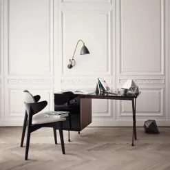 Gubi Grossman 62-Series Schreibtisch -Möbel Verkaufsgeschäft Gubi Gubi Grossman 62 Series Schreibtisch 1210x1210 ID572618 ad08ce782db4c1c7501366aaa495e0a4