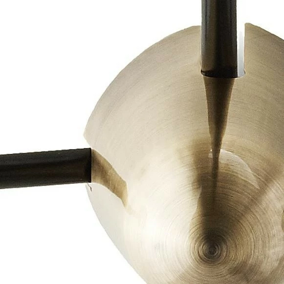 Gubi Matégot Wandgarderobe 10 Gubi Matégot Wandgarderobe – Bild 8