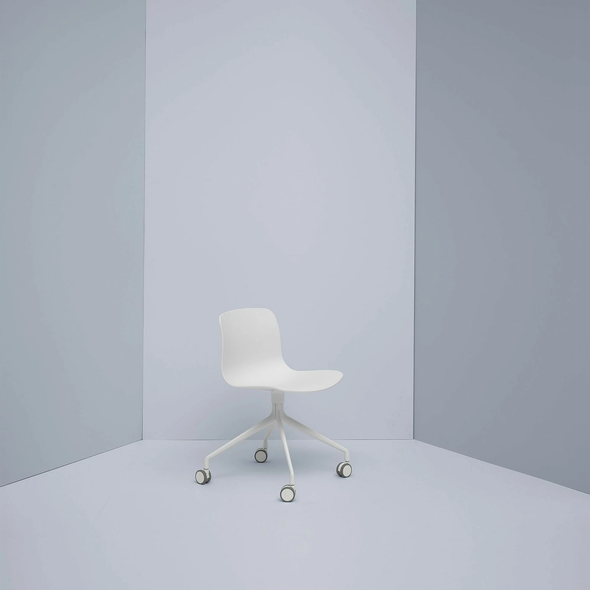 Hay About A Chair AAC 14 Drehstuhl Mit Rollen 7 Hay About A Chair AAC 14 Drehstuhl Mit Rollen – Bild 5