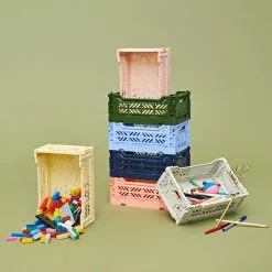 Hay Colour Crate Korb M -Möbel Verkaufsgeschäft HAY Colour Crate Korb M 2000x2000 ID1970402 0c9bb87cd9f8f4763fcbff03beee2f52