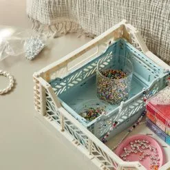 Hay Colour Crate Korb M -Möbel Verkaufsgeschäft HAY Colour Crate Korb M 2000x2000 ID2003508 7ecd34822bfabb3f60fb298a849d914f