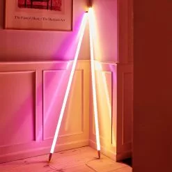 Hay Neon Tube LED Leuchte -Möbel Verkaufsgeschäft HAY Neon Tube LED Leuchte 2000x2000 ID1997577 49cd85373a6ee0d80e90deb89b4620ca