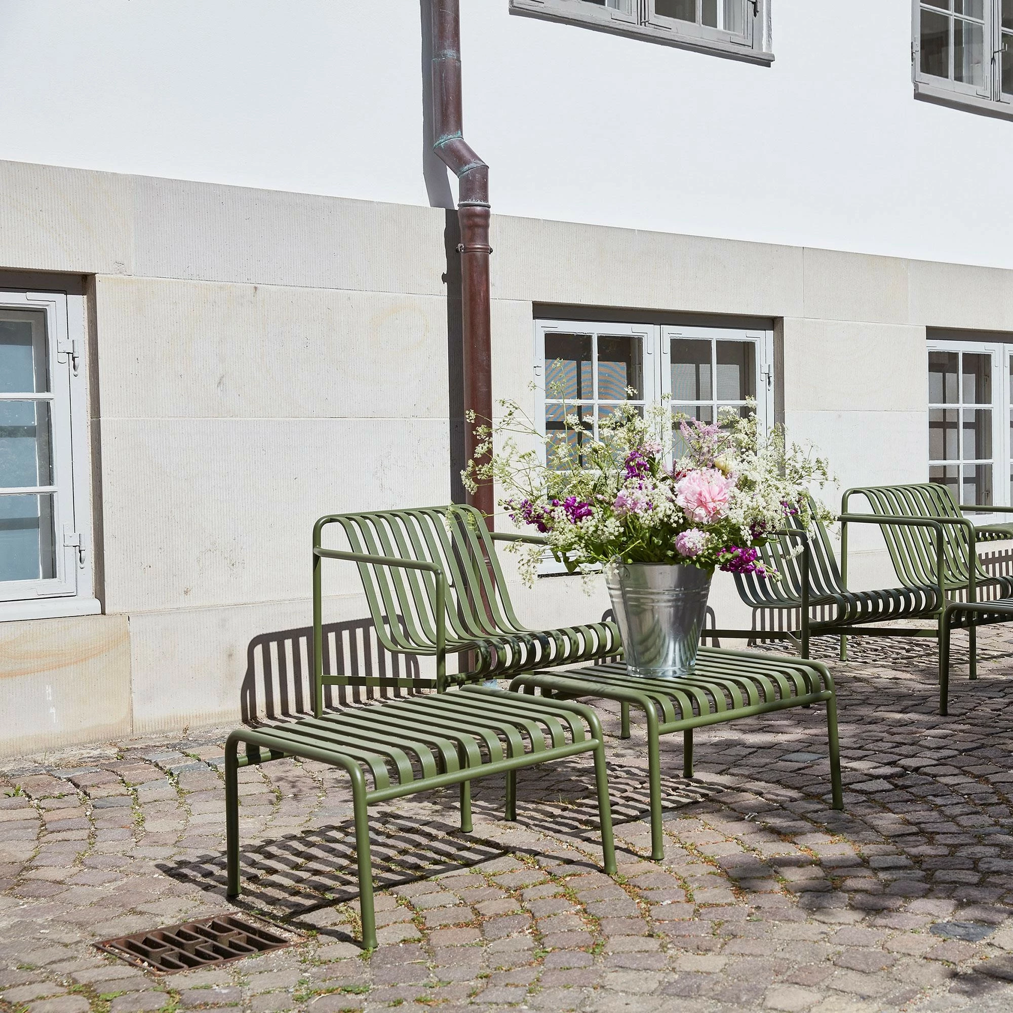 Hay Palissade Ottoman/ Gartenbeistelltisch 5 Hay Palissade Ottoman/ Gartenbeistelltisch – Bild 3