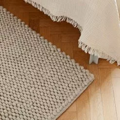 Hay Peas Teppich 200x140cm -Möbel Verkaufsgeschäft HAY Peas Teppich 200x140cm 2000x2000 ID1983184 4ccd9dc49f61b127b233341f59ab78ee