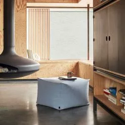 Hay Pouf -Möbel Verkaufsgeschäft HAY Pouf 2000x2000 ID1997590 9baa00bfd5c26ea0c7e61ce7fd01ecbf