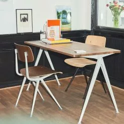 Hay Pyramid 01 Tisch Gestell Beige 140x65cm -Möbel Verkaufsgeschäft HAY Pyramid 01 Tisch Gestell beige 140x65cm 2000x2000 ID1985285 34255a573651f2563ceb0ff7e4a8fd0c