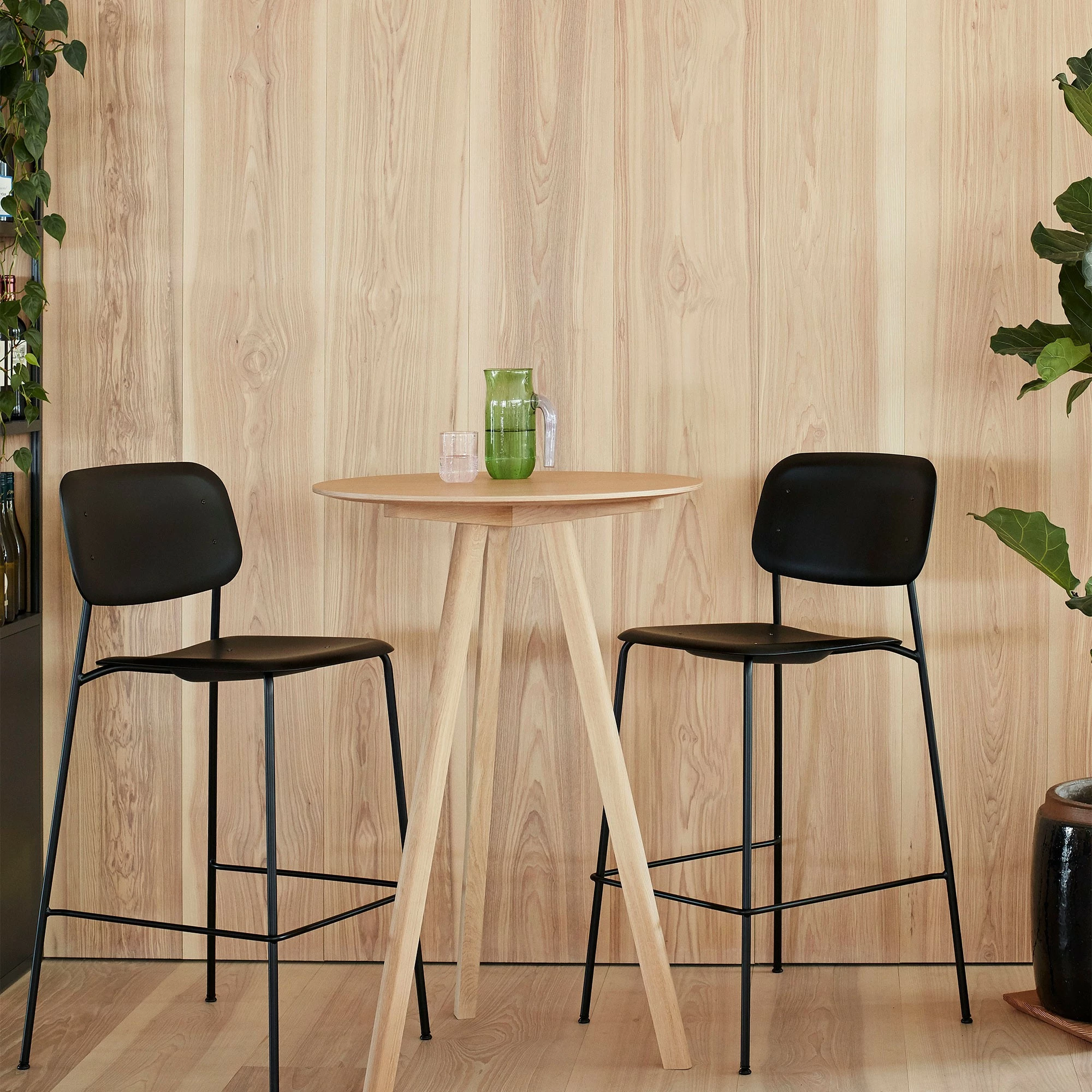 Hay Soft Edge 95 Barhocker Hoch Gestell Stahl Schwarz 4 Hay Soft Edge 95 Barhocker Hoch Gestell Stahl Schwarz – Bild 2