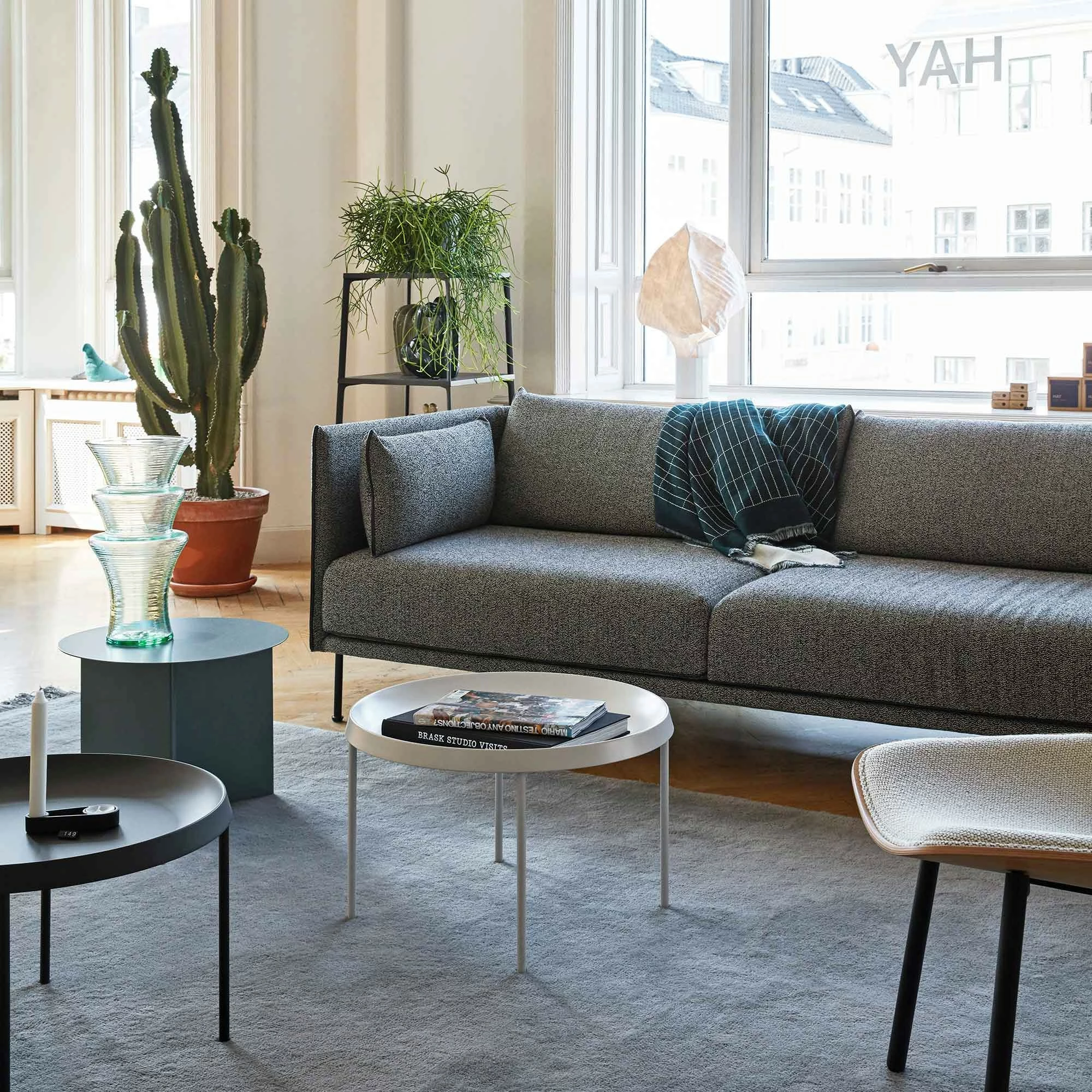 Hay Tulou Couchtisch/Beistelltisch Ø 55cm 17 Hay Tulou Couchtisch/Beistelltisch Ø 55cm – Bild 15