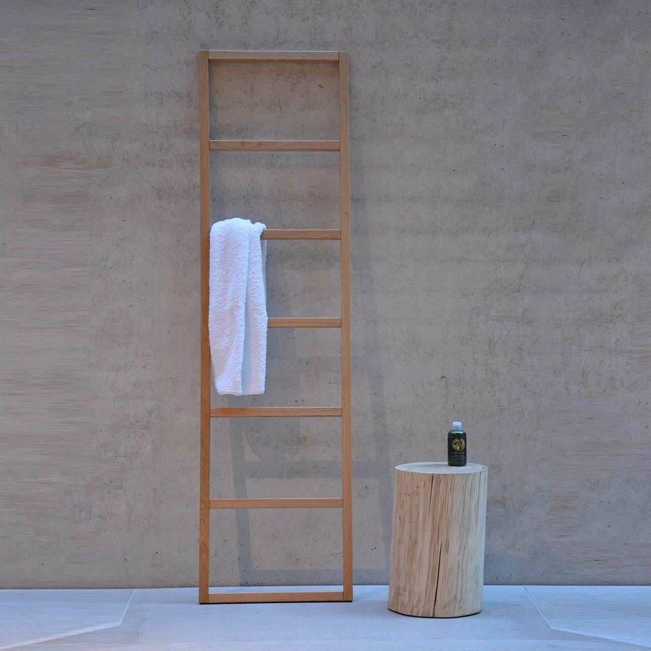 Jan Kurtz Hip Handtuchleiter 4 Jan Kurtz Hip Handtuchleiter – Bild 2