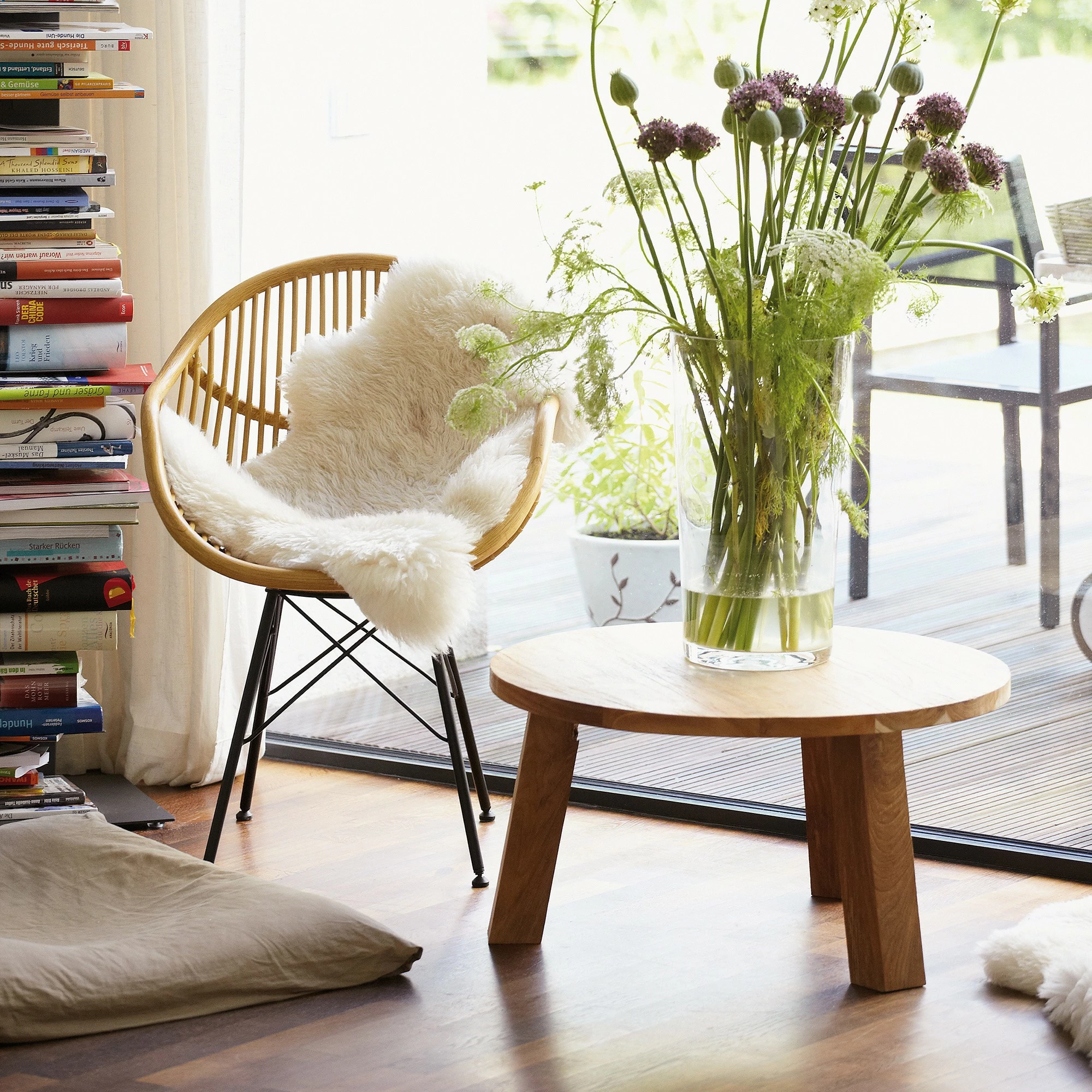 Jan Kurtz Liam Teakholz Beistelltisch 5 Jan Kurtz Liam Teakholz Beistelltisch – Bild 3