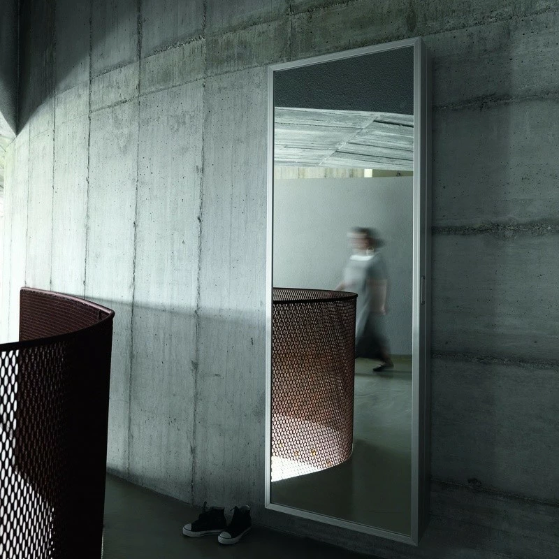 Kristalia Duty Box Hängeschrank Mit Spiegel 4 Kristalia Duty Box Hängeschrank Mit Spiegel – Bild 2