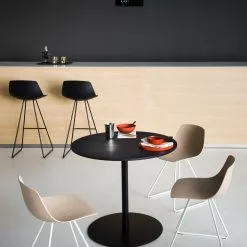 Lapalma Miunn Barhocker Kufengestell Schwarz H75 -Möbel Verkaufsgeschäft Lapalma Miunn Barhocker Kufengestell schwarz H75 2000x2000 ID541269 65f301039e5e3f79ef5b8e006de003a1