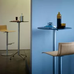 Lapalma Thin S24 Barhocker Sitzfläche Leder 54-79cm -Möbel Verkaufsgeschäft Lapalma Thin S24 Barhocker Sitzflaeche Leder 54 79cm 2000x2000 ID2031099 9545fd56797dfa305e2e67bb42378598