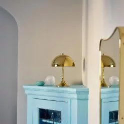 Louis Poulsen Panthella Mini LED Tischleuchte -Möbel Verkaufsgeschäft Louis Poulsen Panthella Mini LED Tischleuchte 2000x2000 ID2009979 eef9671ba4831f3ae03c58f91d453aa7