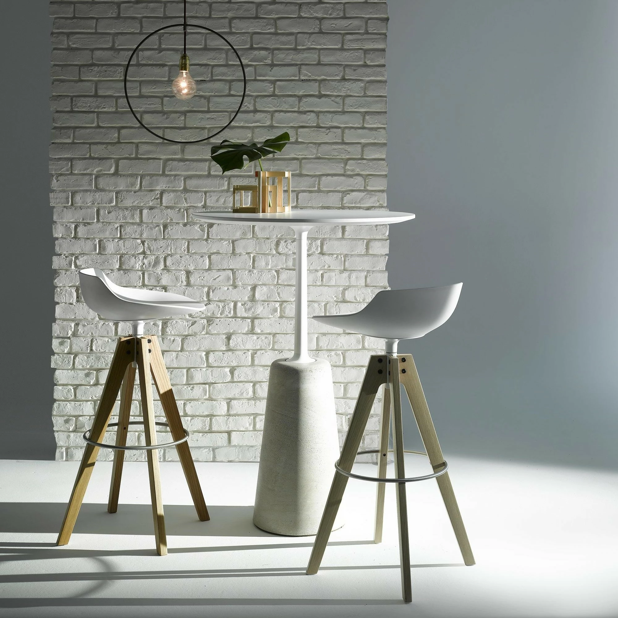 MDF Italia Rock Bartisch Ø80cm 7 MDF Italia Rock Bartisch Ø80cm – Bild 5