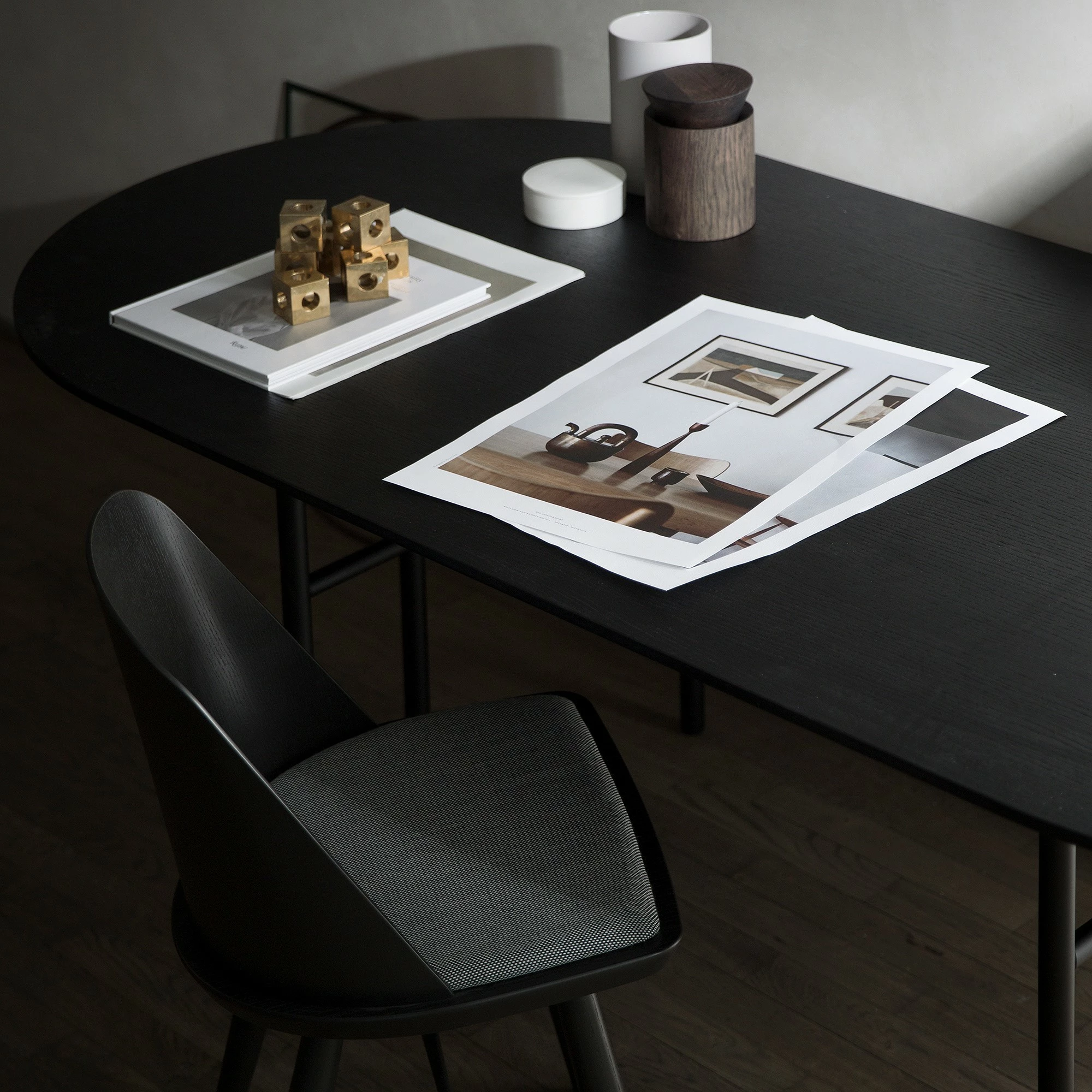 Menu Snaregade Esstisch Oval 7 Menu Snaregade Esstisch Oval – Bild 5