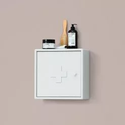 MONTANA Aid Medizinschrank -Möbel Verkaufsgeschäft Montana Aid Medizinschrank 800x800 ID1141629 1dff52f8998a351d3c7203b7c226a505