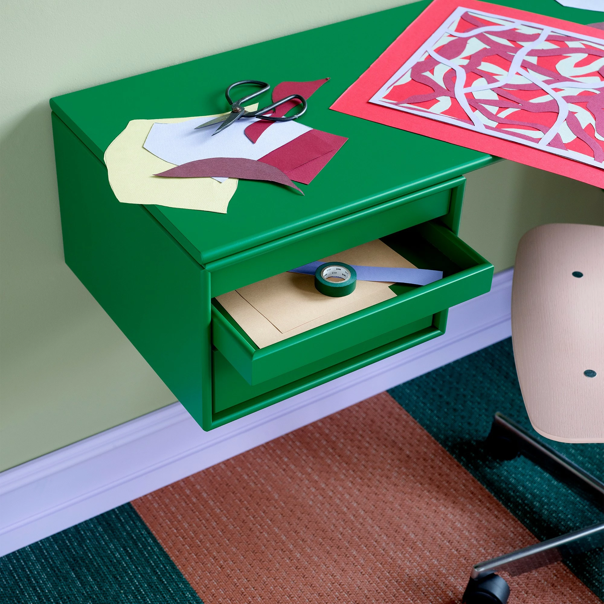 MONTANA Workshop Wandschreibtisch 6 MONTANA Workshop Wandschreibtisch – Bild 4