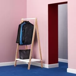 Normann Copenhagen Toj Kleiderständer 160 X 74 X 59,5 -Möbel Verkaufsgeschäft Normann Copenhagen Toj Kleiderstaender 160 x 74 x 59 5 2000x2000 ID1964553 dac5bd609ef63a99ffcd06c54fcbebfa