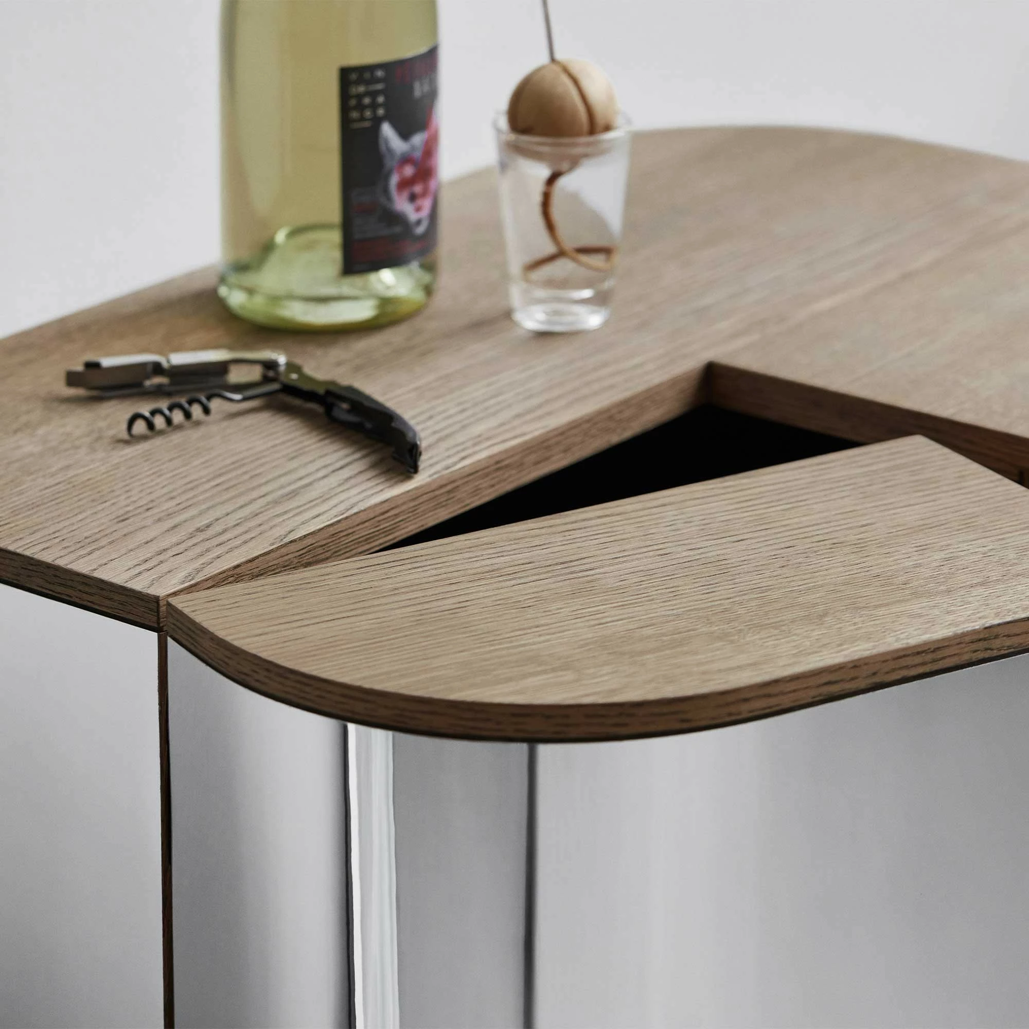 Northern Loud Barwagen 11 Northern Loud Barwagen – Bild 9