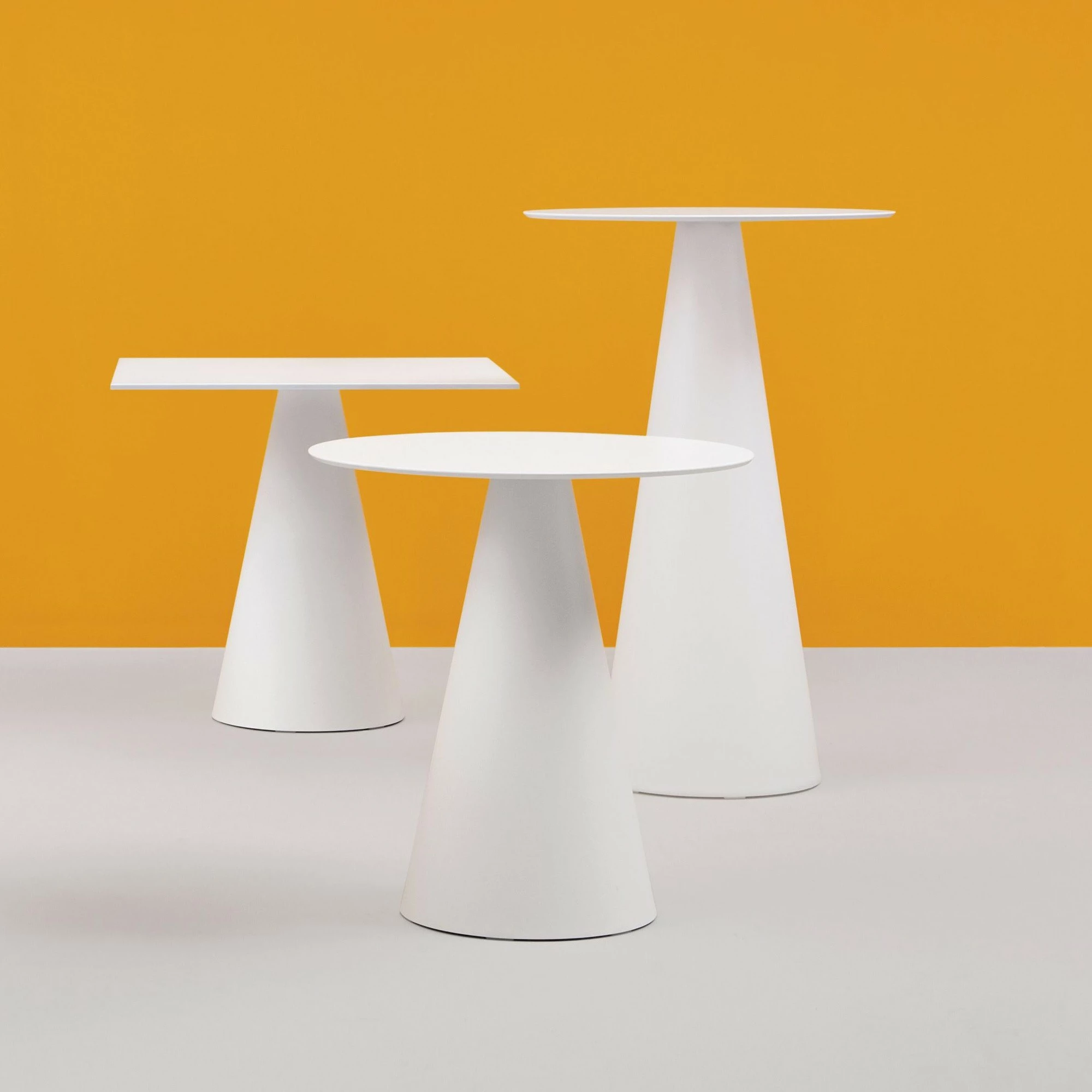 Pedrali Ikon 865 Tisch Ø 69cm 4 Pedrali Ikon 865 Tisch Ø 69cm – Bild 2