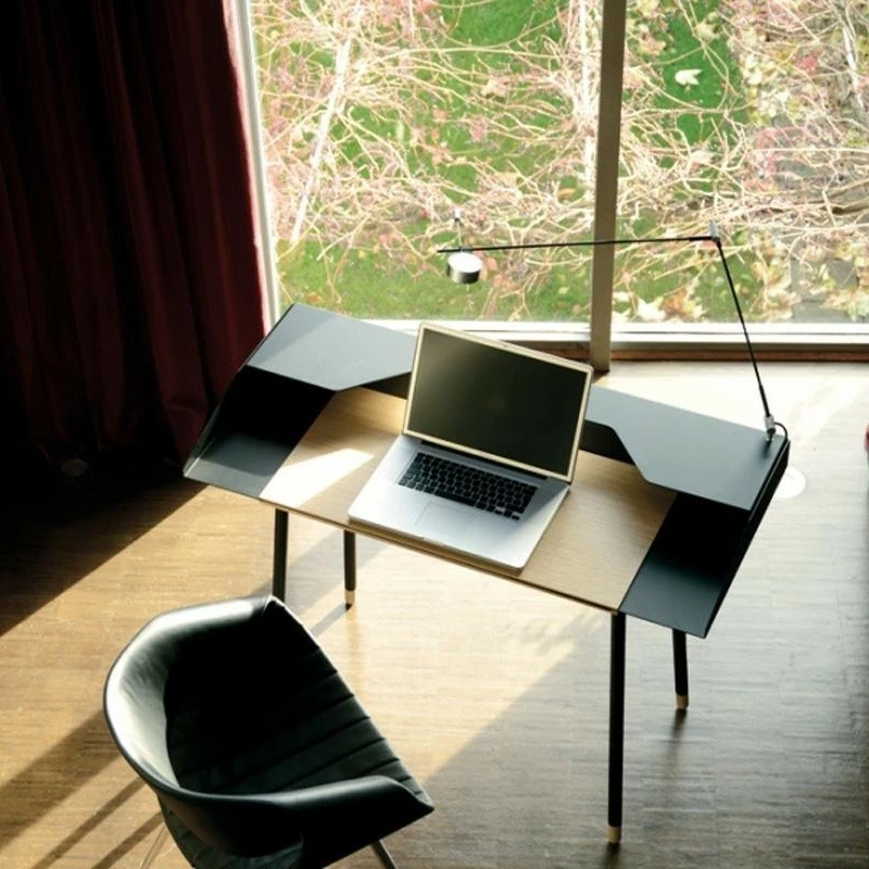 Radius Miss Moneypenny Sekretär 4 Radius Miss Moneypenny Sekretär – Bild 2