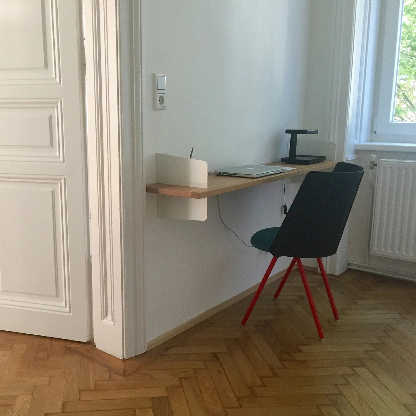 Richard Lampert Atelier Wandregal 100x30x29,5cm 5 Richard Lampert Atelier Wandregal 100x30x29,5cm – Bild 3