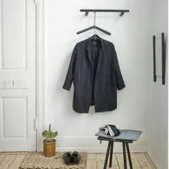 Skagerak Georg Garderobenleiste -Möbel Verkaufsgeschäft Skagerak Georg Garderobenleiste 1500x1500 ID560541 51e870a8903f5097f30cf597419cfe6b 1