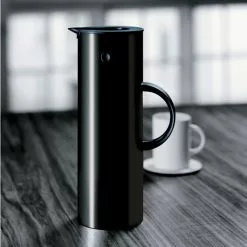 Stelton EM77 Isolierkanne 1L -Möbel Verkaufsgeschäft Stelton EM77 Isolierkanne 1L 800x800 ID29836 75dce94815b7df568f8fe88ca66cbcb6