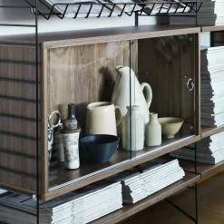 String System Vitrinenschrank Mit Schiebtüren 22 String System Vitrinenschrank Mit Schiebtüren -Möbel Verkaufsgeschäft String String System Vitrinenschrank mit Schiebtueren 1550x1550 ID213747 65148158640221de041cf3dbb2fe1d23