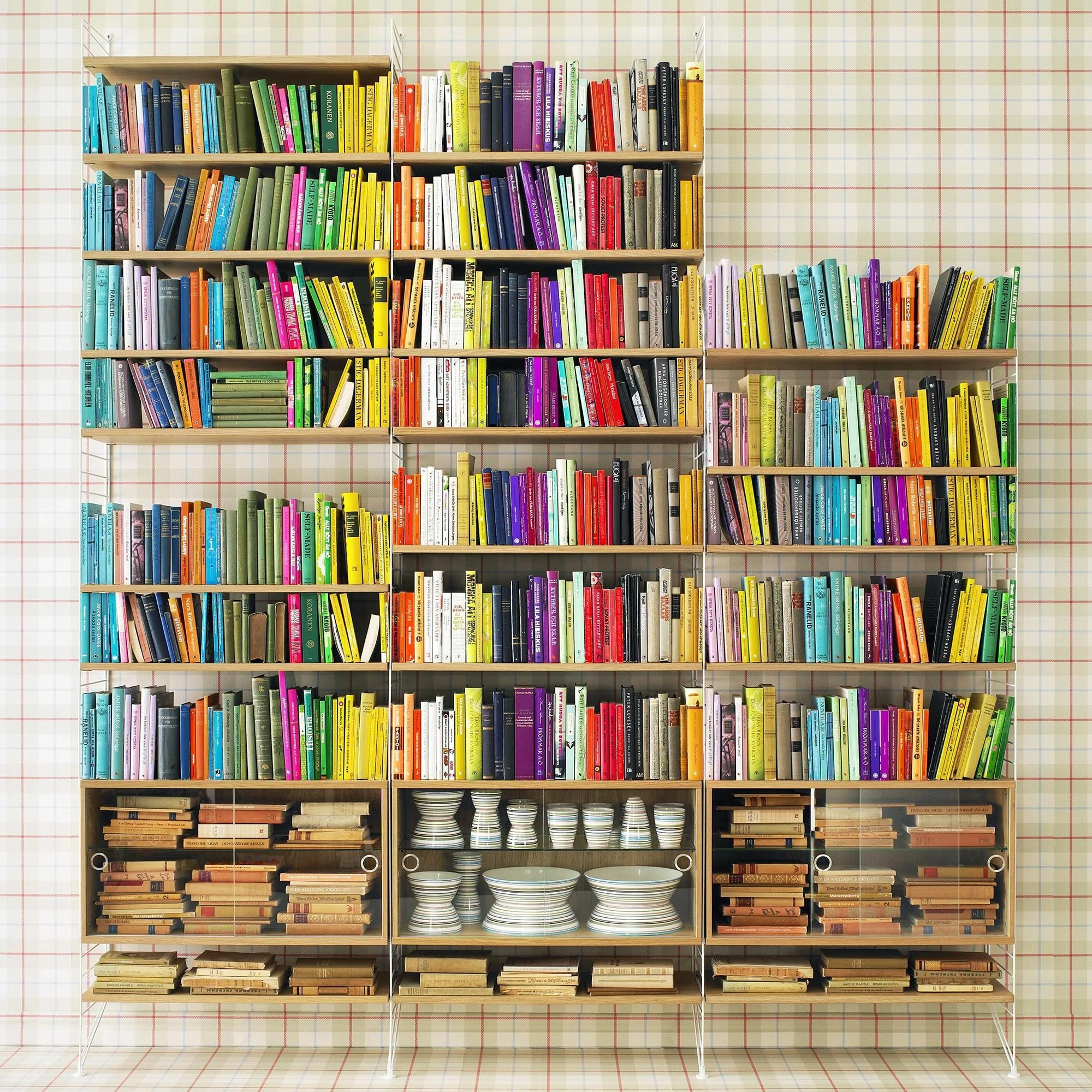 String System Vitrinenschrank Mit Schiebtüren 9 String System Vitrinenschrank Mit Schiebtüren – Bild 7