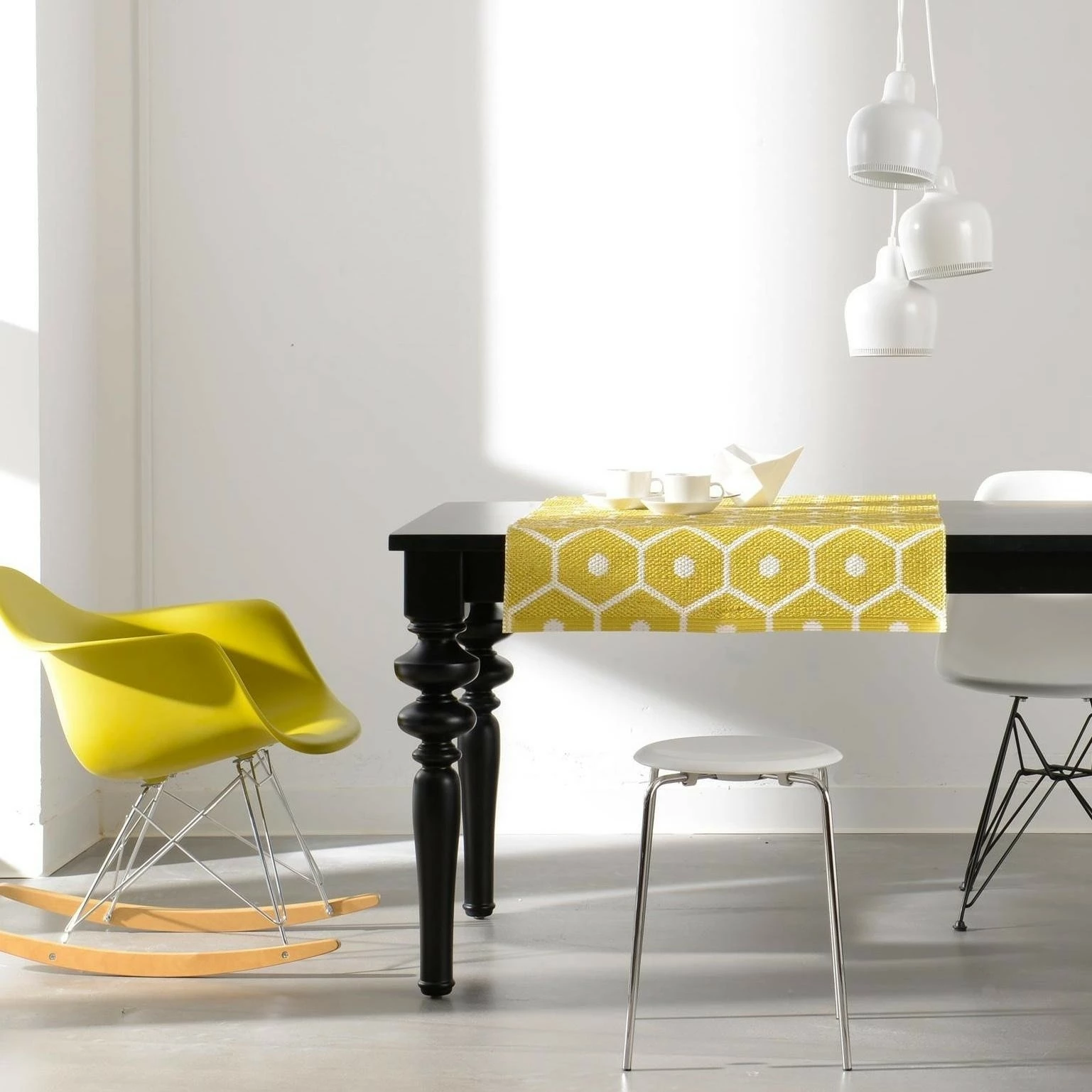 Vitra Eames Plastic Armchair RAR Schaukelstuhl Verchromt 10 Vitra Eames Plastic Armchair RAR Schaukelstuhl Verchromt – Bild 8