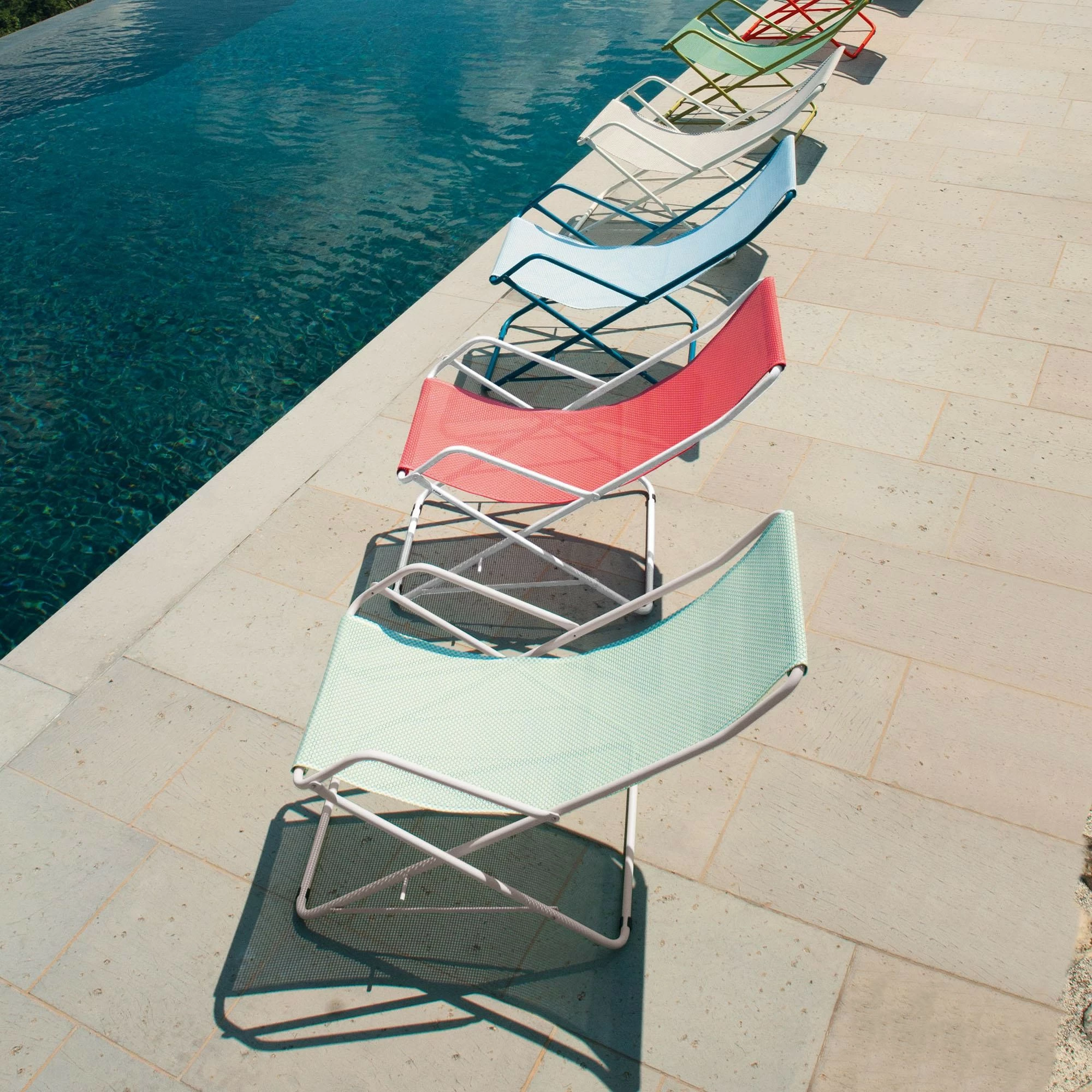 EMU Bahama Liegestuhl 4 EMU Bahama Liegestuhl – Bild 2