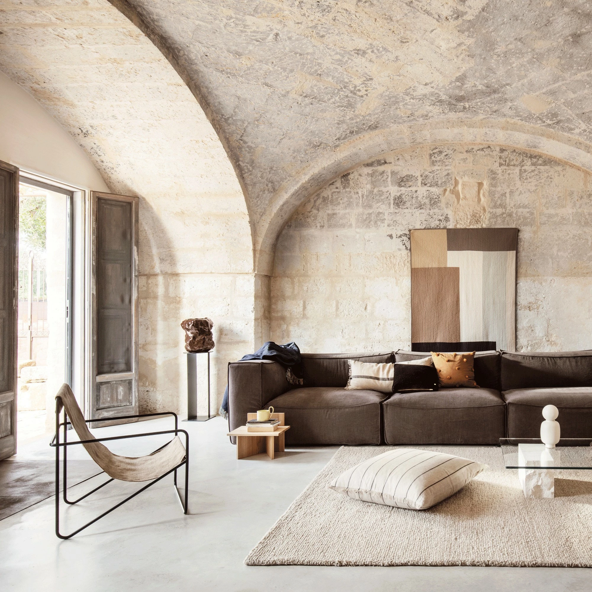 Ferm LIVING Desert Loungestuhl Gestell Schwarz 5 Ferm LIVING Desert Loungestuhl Gestell Schwarz – Bild 3