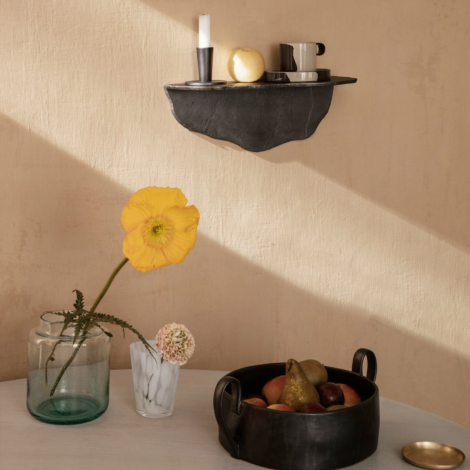 Ferm LIVING Fracture Wandregal 6 Ferm LIVING Fracture Wandregal – Bild 4