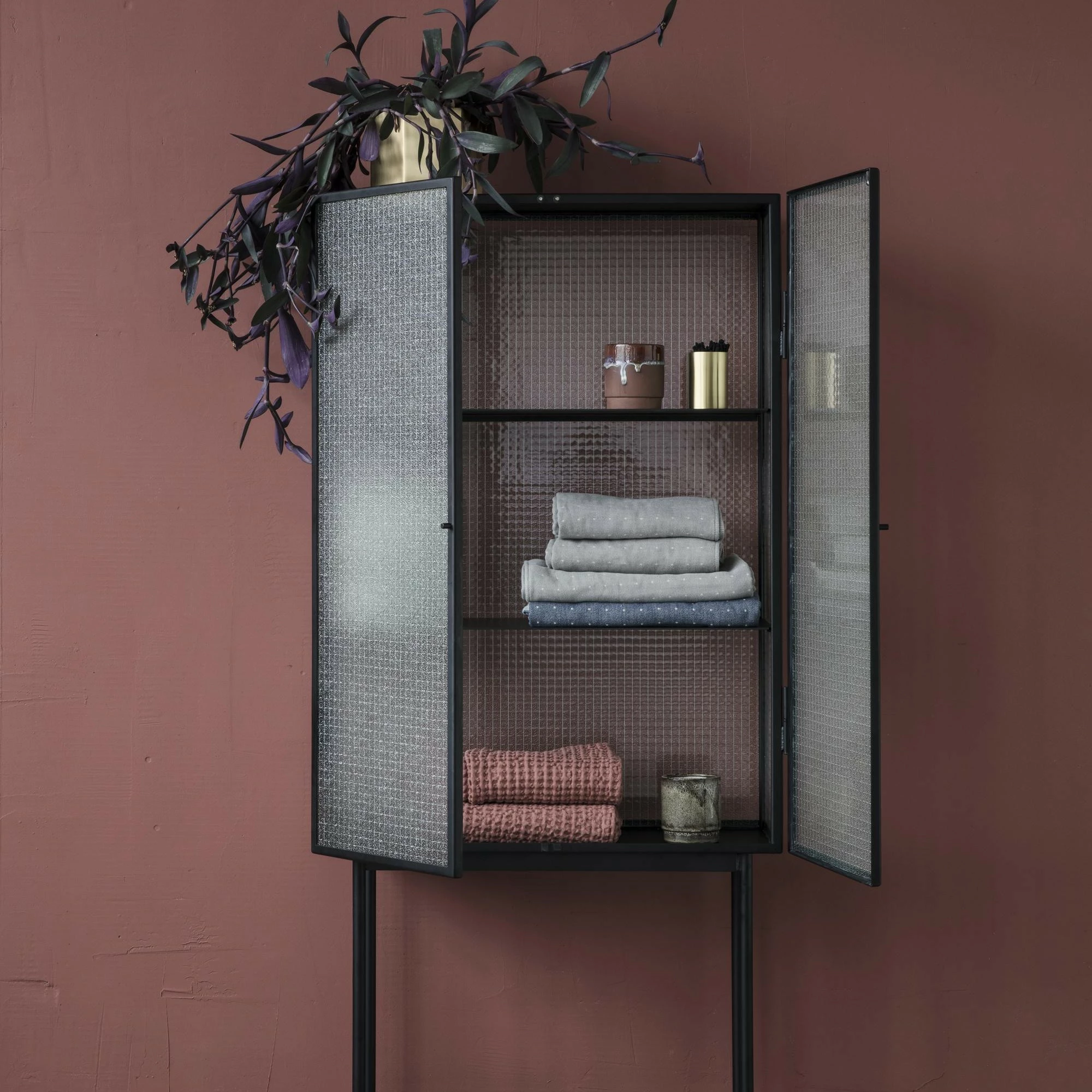 Ferm LIVING Haze Vitrine Drahtglas 6 Ferm LIVING Haze Vitrine Drahtglas – Bild 4