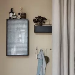 Ferm LIVING Haze Wandschrank Drahtglas 10 Ferm LIVING Haze Wandschrank Drahtglas -Möbel Verkaufsgeschäft ferm LIVING Haze Wandschrank Drahtglas 2000x2000 ID1930266 8df57d4300d82fadcbfd615a646b85ad